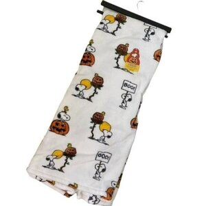 Berkshire Peanuts Snoopy Velvet Loft Halloween Plush Throw Blanket 50"x70"